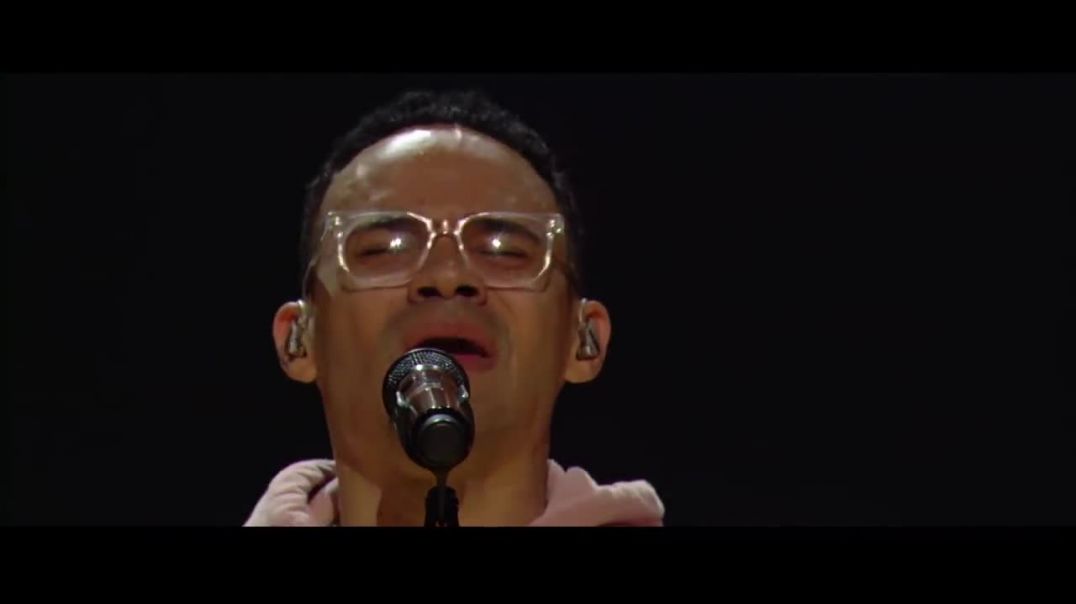 How Great Is Our God King of My Heart - Tauren Wells (live)