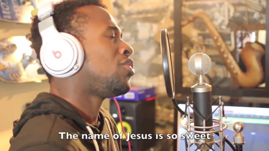 Le Nom De Jésus (Cover)  The Name Of Jesus  by Sebastien Pierre