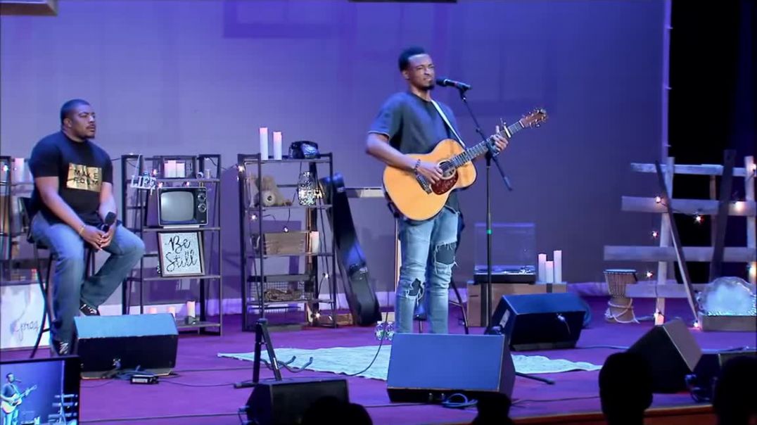 Jonathan McReynolds - Holy Spirit