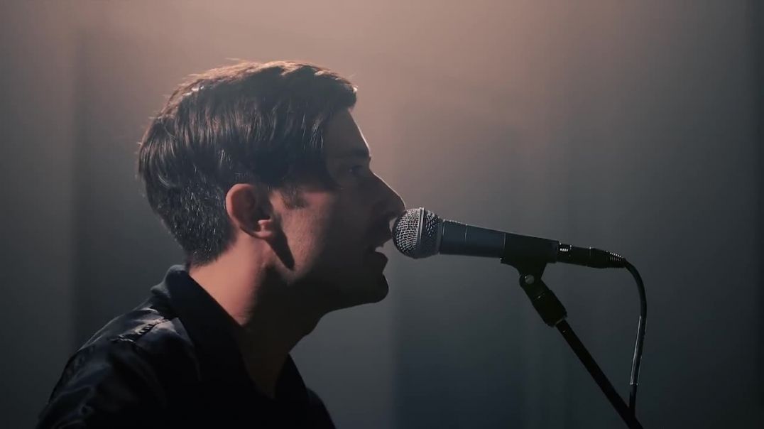 Phil Wickham - Living Hope (Official Music Video)