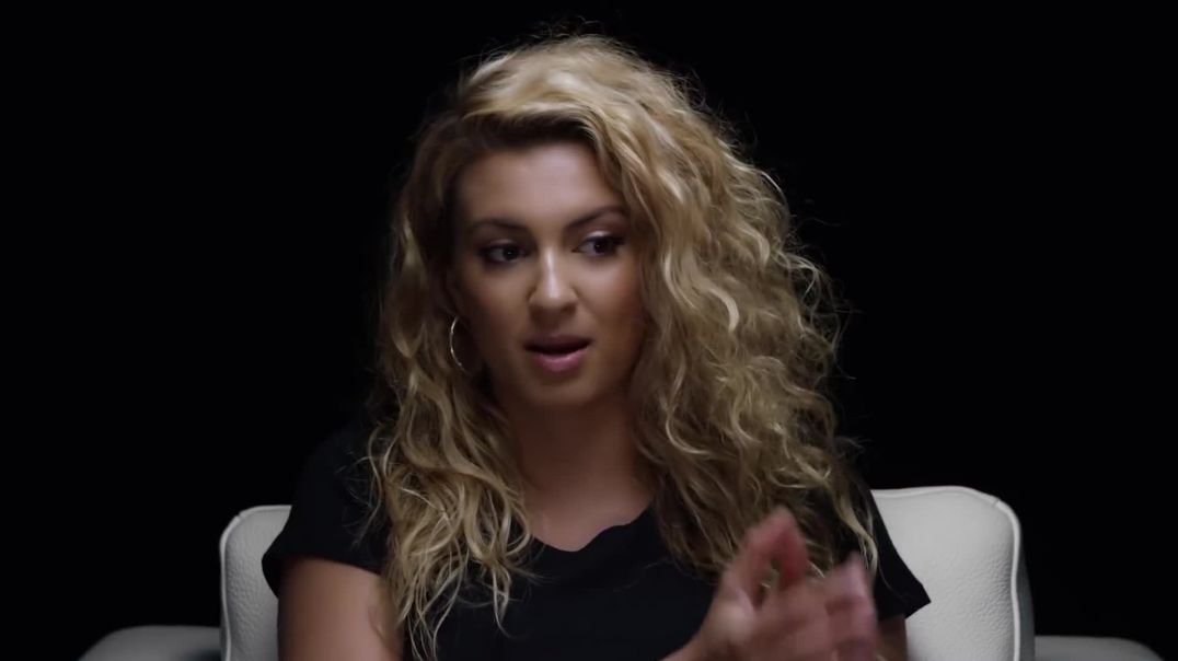 Tori Kelly