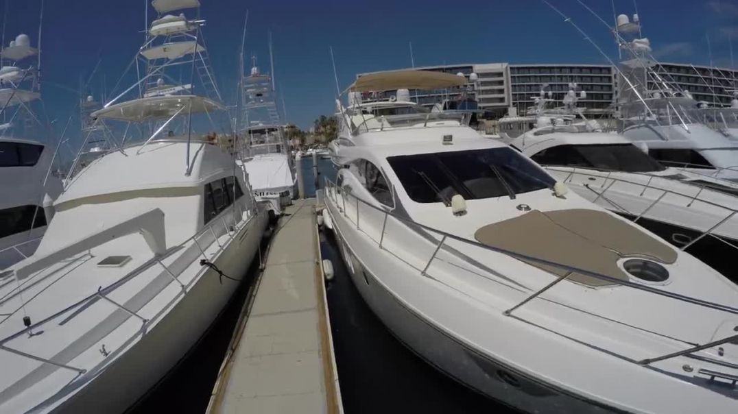 Cabo Yacht World - Cabo Yacht Charters